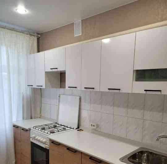 Сдаю однокомнатную квартиру 37.0 м² этаж 3, город Донецк, Калининский Донецк