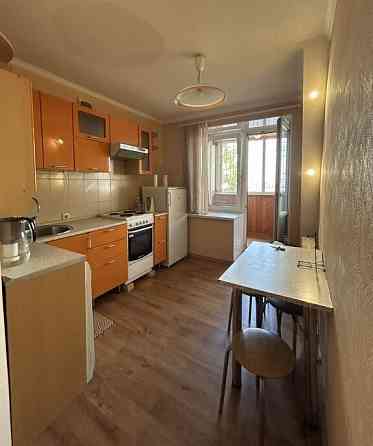 Сдаю двухкомнатную квартиру 64.0 м² этаж 2 город Донецк Донецк