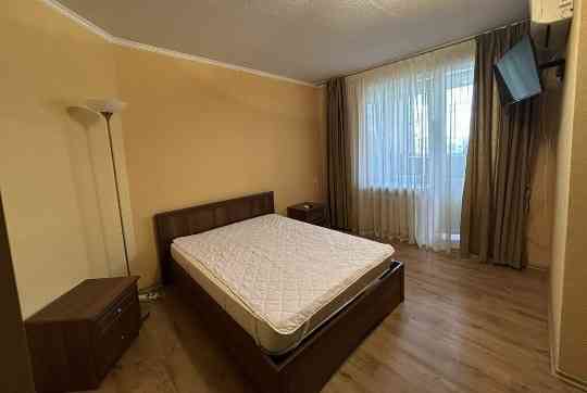 Сдаю двухкомнатную квартиру 64.0 м² этаж 2 город Донецк Донецк