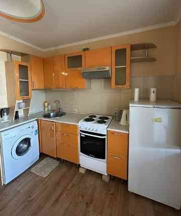 Сдаю двухкомнатную квартиру 64.0 м² этаж 2 город Донецк Донецк