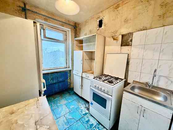 Продам 1ком словацкая топаз Донецк