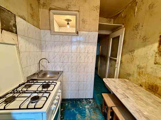 Продам 1ком словацкая топаз Донецк