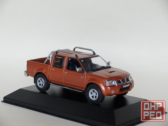 Nissan Pick Up Navarra "HOBIE CAT" - J-Collection - 1/43 Донецк - изображение 6