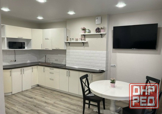 Сдаю однокомнатную квартиру 45.0 м² Ворошиловский район Донецк - изображение 1