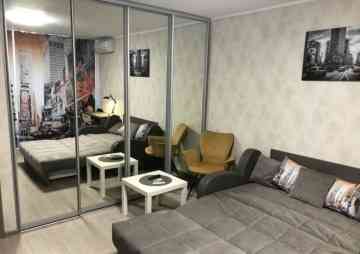 Сдам 1-комнатную квартиру в Донецке, Киевский район, Маяк. На длительный срок от 2-х месяцев. Донецк