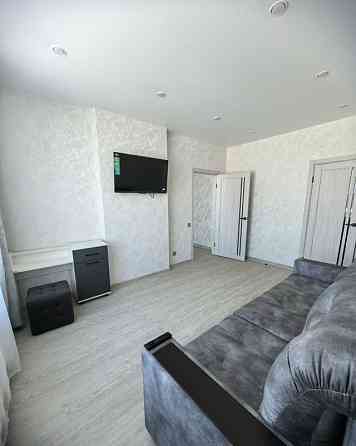 Сдаю однокомнатную квартиру 40.0 м² этаж 11 город Донецк, Калининский Донецк