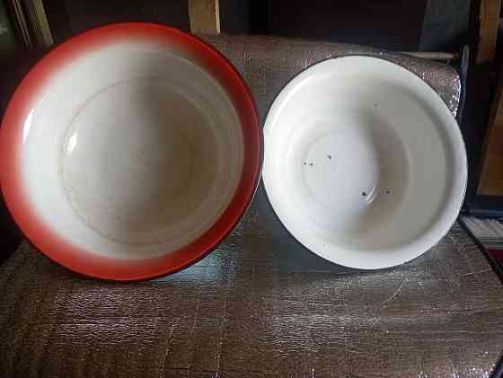 Миски эмалированные, цена за 2 шт Макеевка