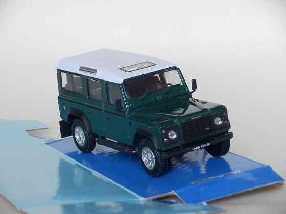Land Rover Defender 110 - CARARAMA - 1/43 Донецк