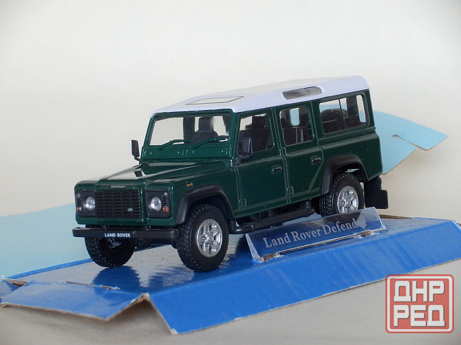 Land Rover Defender 110 - CARARAMA - 1/43 Донецк - изображение 1