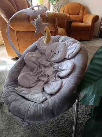 Продам детский шезлонг качалку Донецк