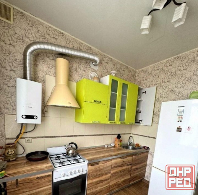 Сдаю однокомнатную квартиру 36 м² этаж 4/9. город Донецк, Куйбышевский район ориентир Азотный Донецк - изображение 1