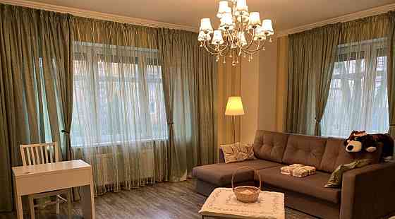 Калининский район, Парк Гулливер, пешая доступность к Медицинскому Университету, выезд из Города Донецк