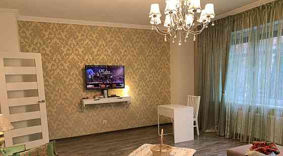 Калининский район, Парк Гулливер, пешая доступность к Медицинскому Университету, выезд из Города Донецк