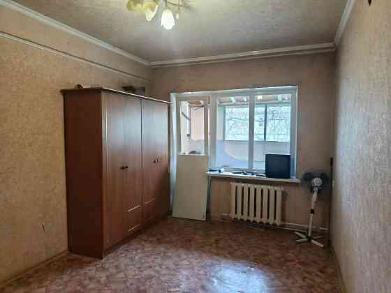 Продам 1 ком. кв-ру ор-р Майский рынок Донецк