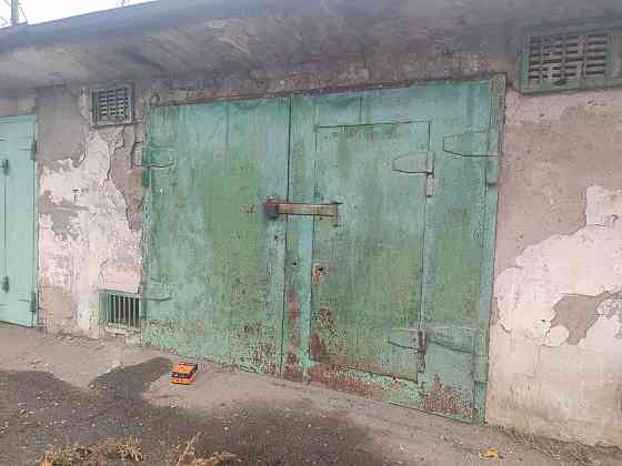 Продам гараж, Красный рынок г. Макеевка (с документами). Макеевка