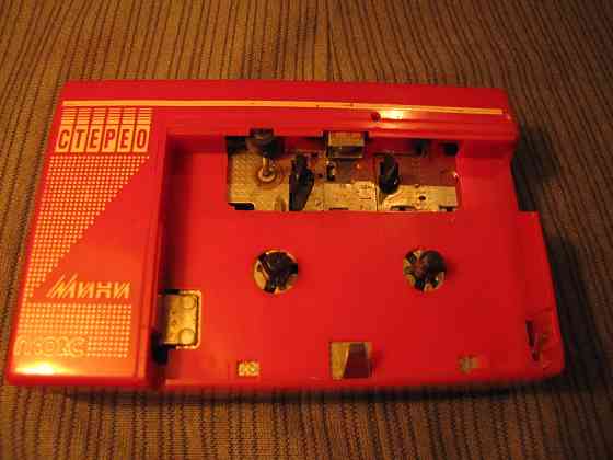 Плеер и радиоприёмник Макеевка