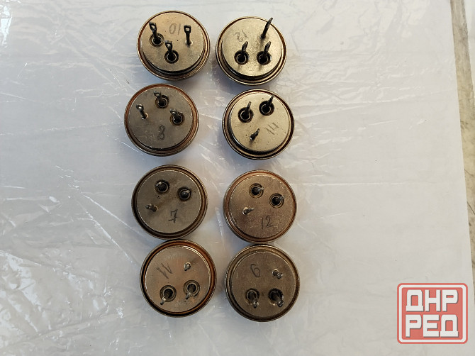 Продам транзисторы КТ802а Донецк - изображение 1