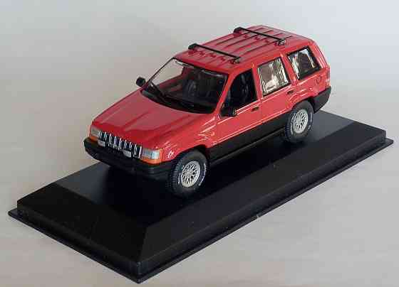 Jeep Grand Cherokee - MINICHAMPS - 1/43 Донецк