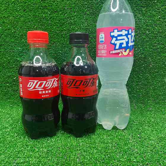 Популярные напитки из разных стран Чупа Чупс, Доктор Пеппер , Кинза, Севен ап, фанта , кока кола Донецк