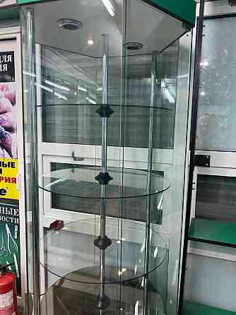 Продаются стеклянные вращающиеся витрины Донецк