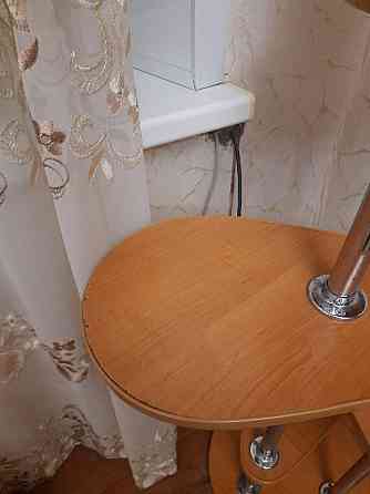 Продам подставку для цветов. Донецк