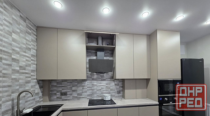 Ленинский район, Цирк "Космос", Стадионная улица, парк Щербакова Донецк - изображение 4