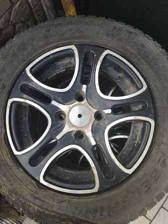 Продам диски с резиной R13 4/100 . Донецк