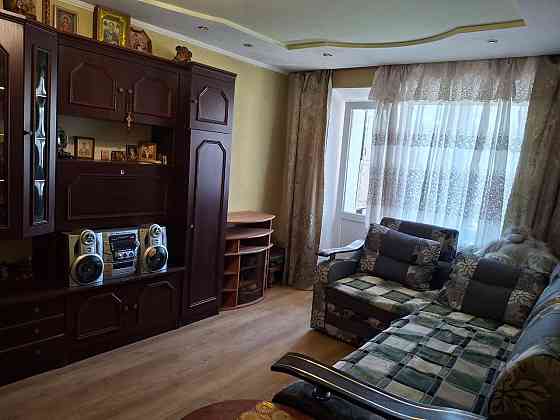 Продам 2 к квартиру Приморский район Мариуполь