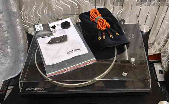 Проигрыватель винила PREMIERA ECO ONE!!!Пишите сообщения потом перезвоню работаю!!!! Макеевка