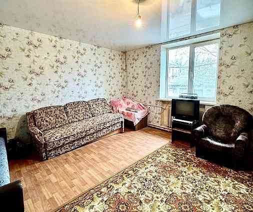 Продам 2к. крупногабаритная кв-ра. Сталинка. Кировский р-н. Ориентир пос. Победа. Донецк