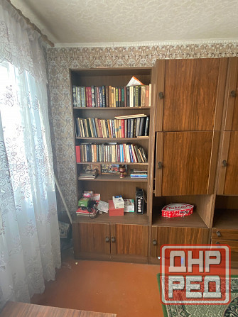 Стенка в гостиную со шкафом и столом Макеевка - изображение 3