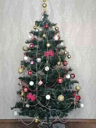 Продам ёлку в отличном состоянии -2000 руб Макеевка