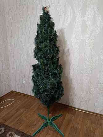 Продам ёлку в отличном состоянии -2000 руб Макеевка