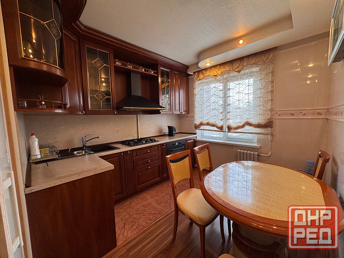 Продам 3х комн квартиру ул. Пинтера Донецк - изображение 1