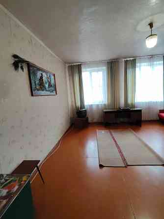 Срочно продам 2-х комнатную сталинку в Будённовском районе ( Южэлектросетьстрой) Донецк