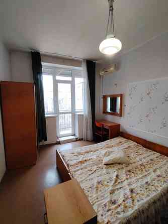 Срочно продам 2-х комнатную сталинку в Будённовском районе ( Южэлектросетьстрой) Донецк