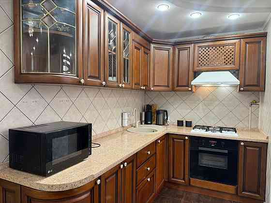 Трехкомнатная квартира на Артема! Донецк