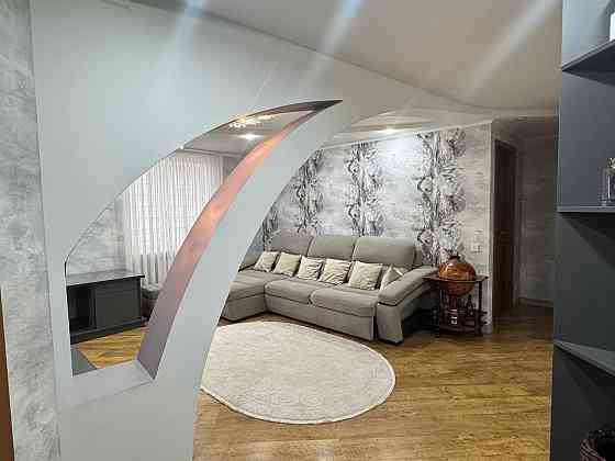 Трехкомнатная квартира на Артема! Донецк