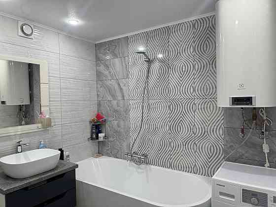 Трехкомнатная квартира на Артема! Донецк