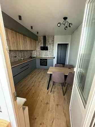 Предлагаем современную однушку в отличном районе! Куйбышевский район, ориентир Топаз Донецк