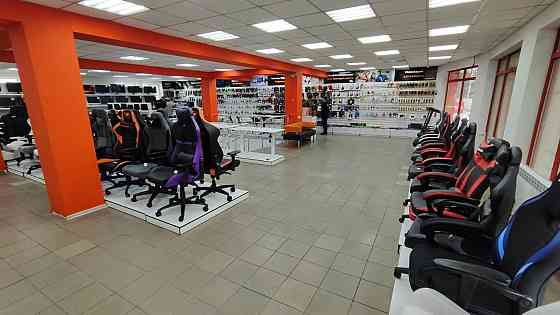 Бухгалтер по зарплате и кадрам или по реализации и тмц Донецк