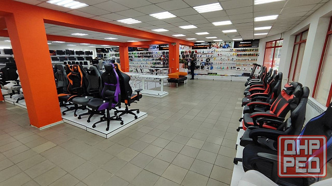 Бухгалтер по зарплате и кадрам или по реализации и тмц Донецк - изображение 1