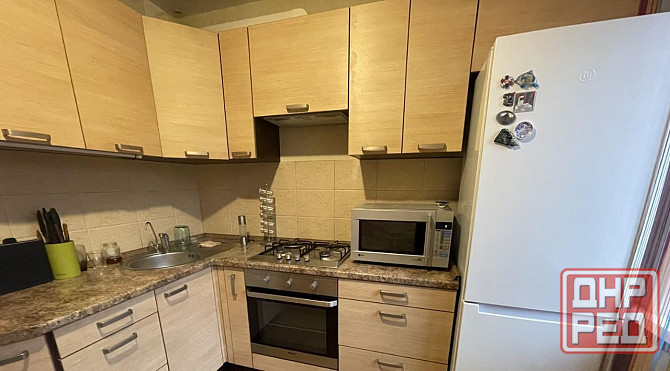 Сдаю двухкомнатную квартиру, ориентир ул.Заперевальная, Буденовский р-н Донецк - изображение 1