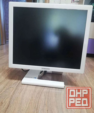 Монитор Samsung SyncMaster 971p белый Донецк - изображение 3