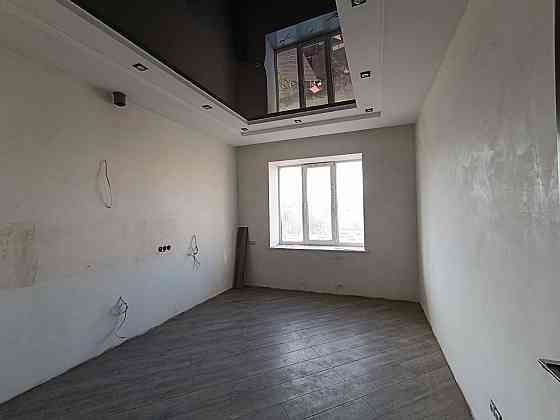 Продается трехкомнатная квартира в Центральном районе Мариуполь