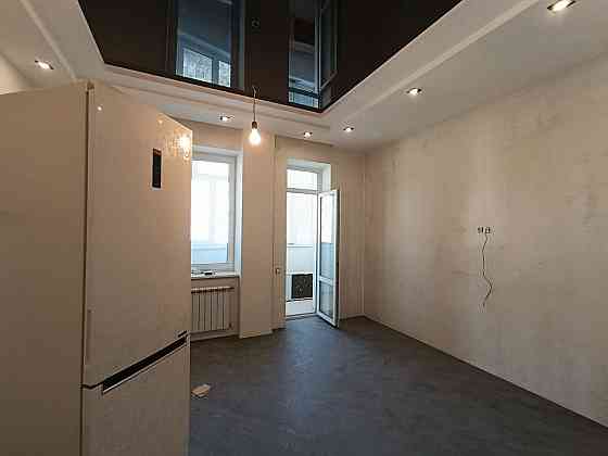 Продается трехкомнатная квартира в Центральном районе Мариуполь