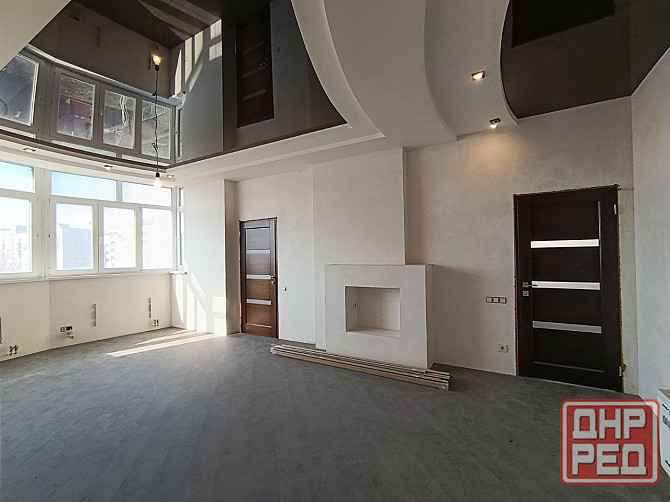 Продается трехкомнатная квартира в Центральном районе Мариуполь - изображение 1