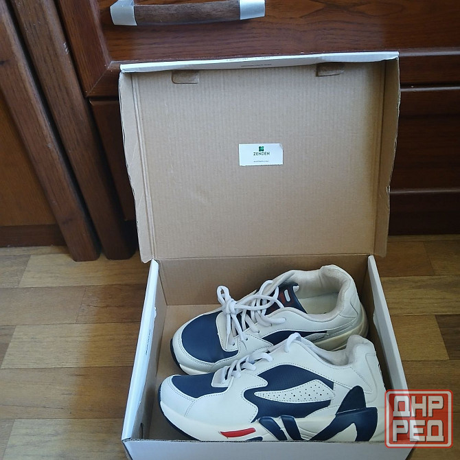 Кроссовки на мальчика Донецк - изображение 2