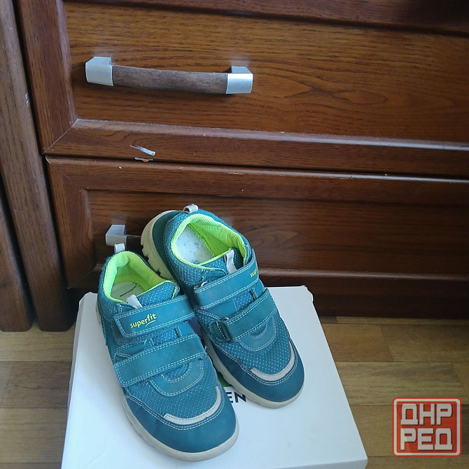 Кроссовки Донецк - изображение 1