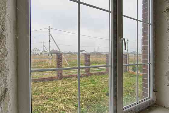 Дом с просторной кухней-гостиной в п. Южный Краснодар